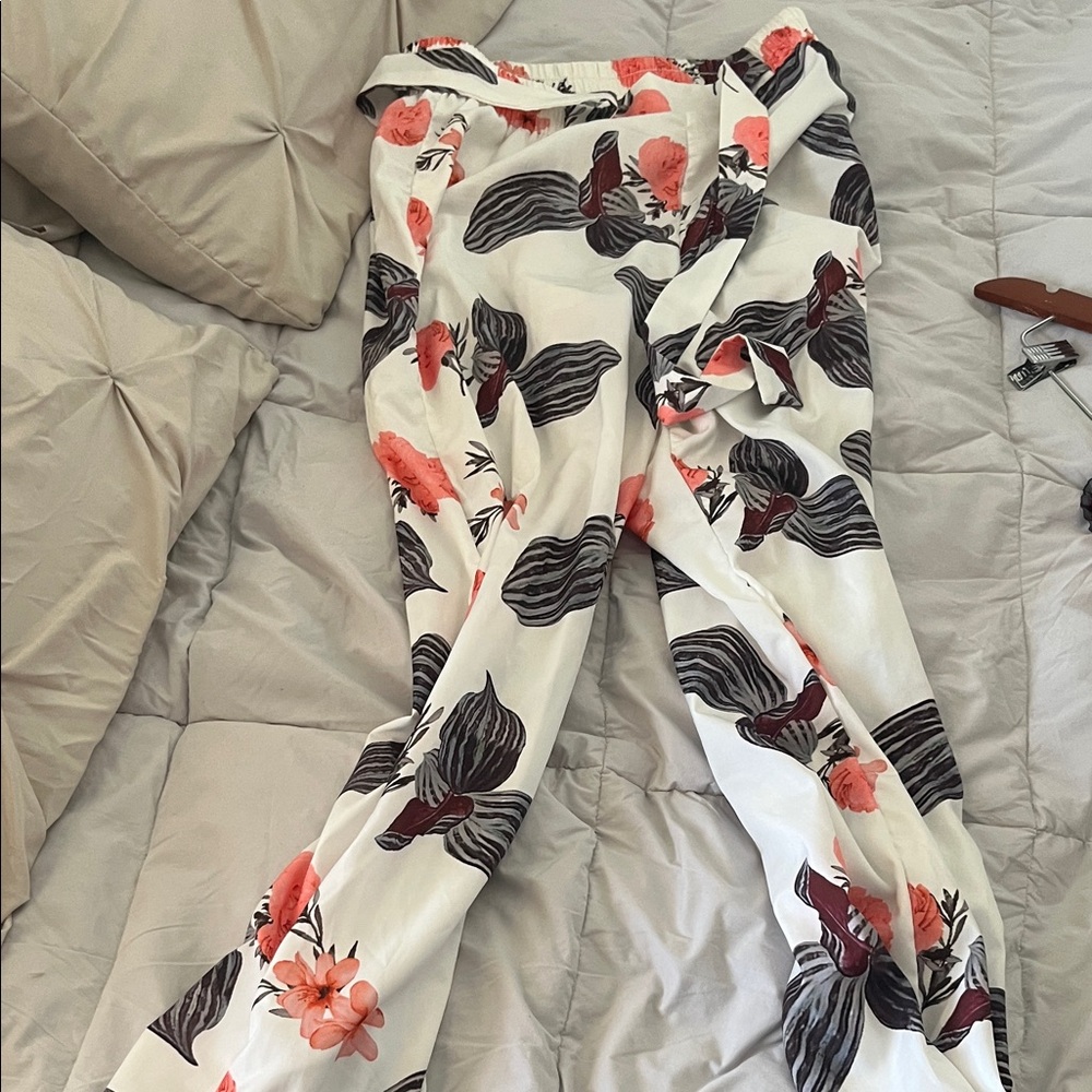 SHEIN Black and Pink Floral Wide Leg Pants